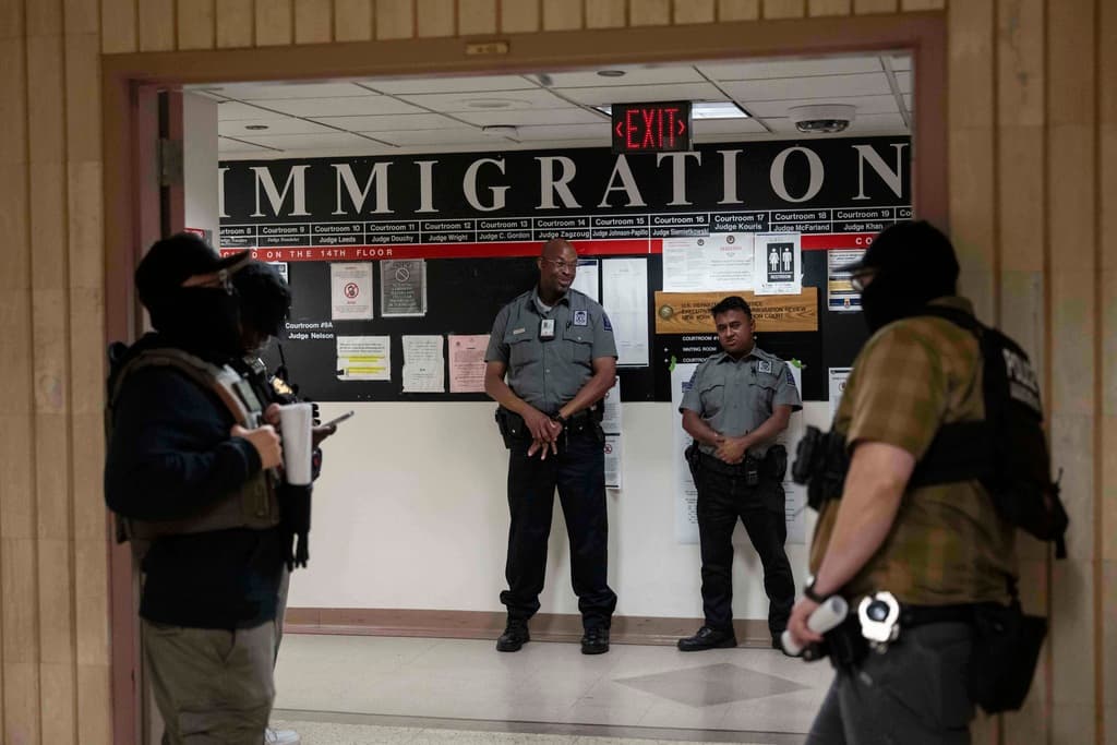 Departamento de Justicia está despidiendo a jueces que han defendido a inmigrantes: "Nadie tenía una explicación"