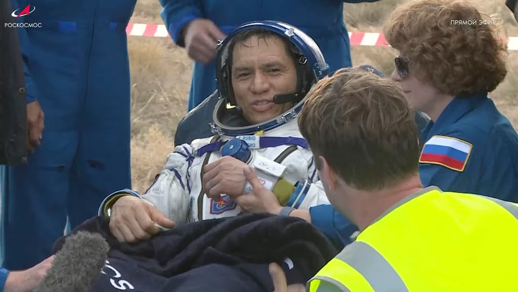  ¿Cuáles son los 10 astronautas que pasaron más tiempo en el espacio de manera consecutiva?