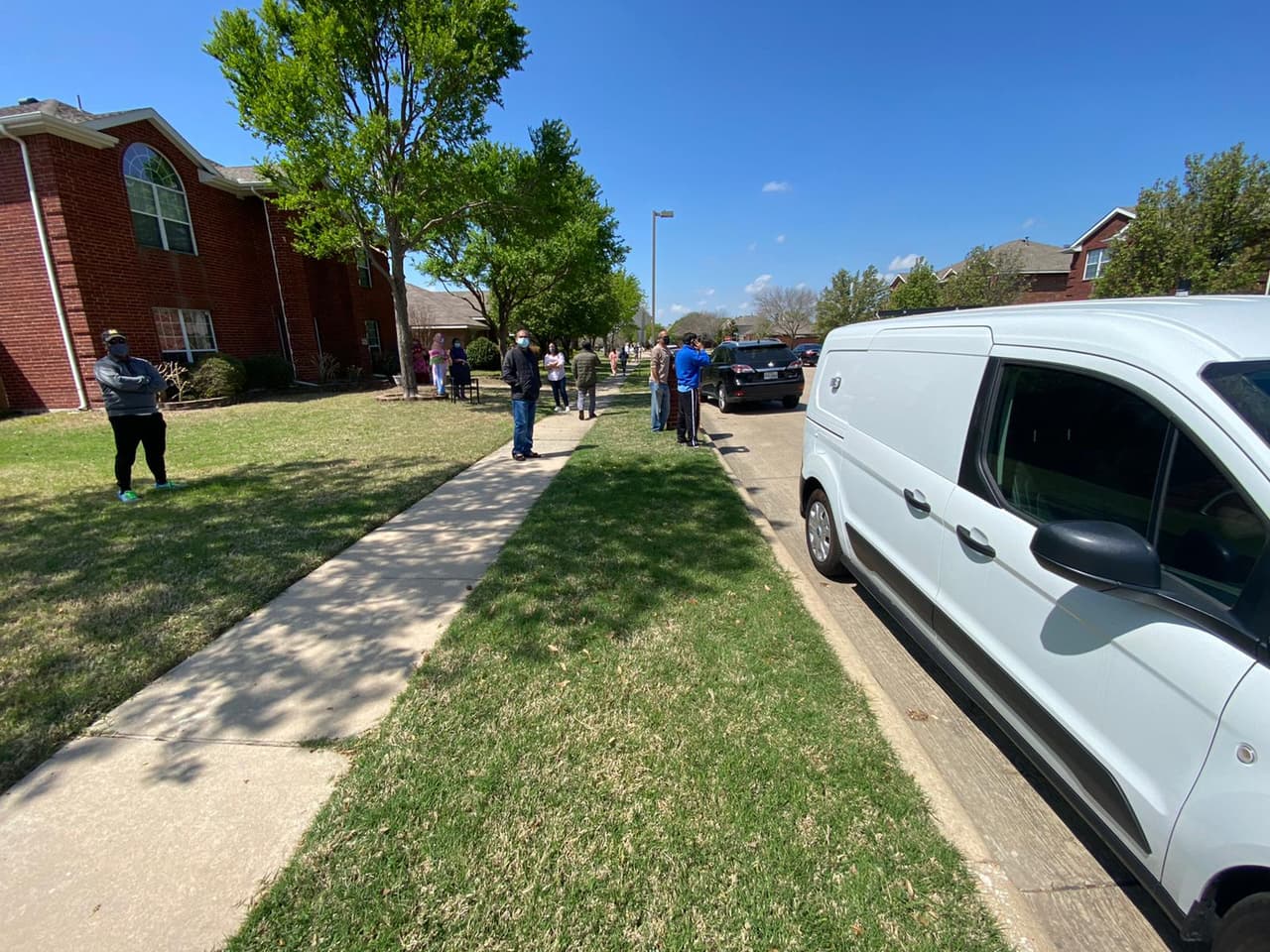 Las identidades de las víctimas que murieron en la tragedia son: Islam Towhidul, padre de 54 años, Islam Iren, madre 56 años, Nessa Altafun, abuelita de 77 años, Towhid Farbin, hermano de 19 años, Towhid Farhan, hermano de 19 años, Towhid Tanvir, hermano de 22 años.
<br>