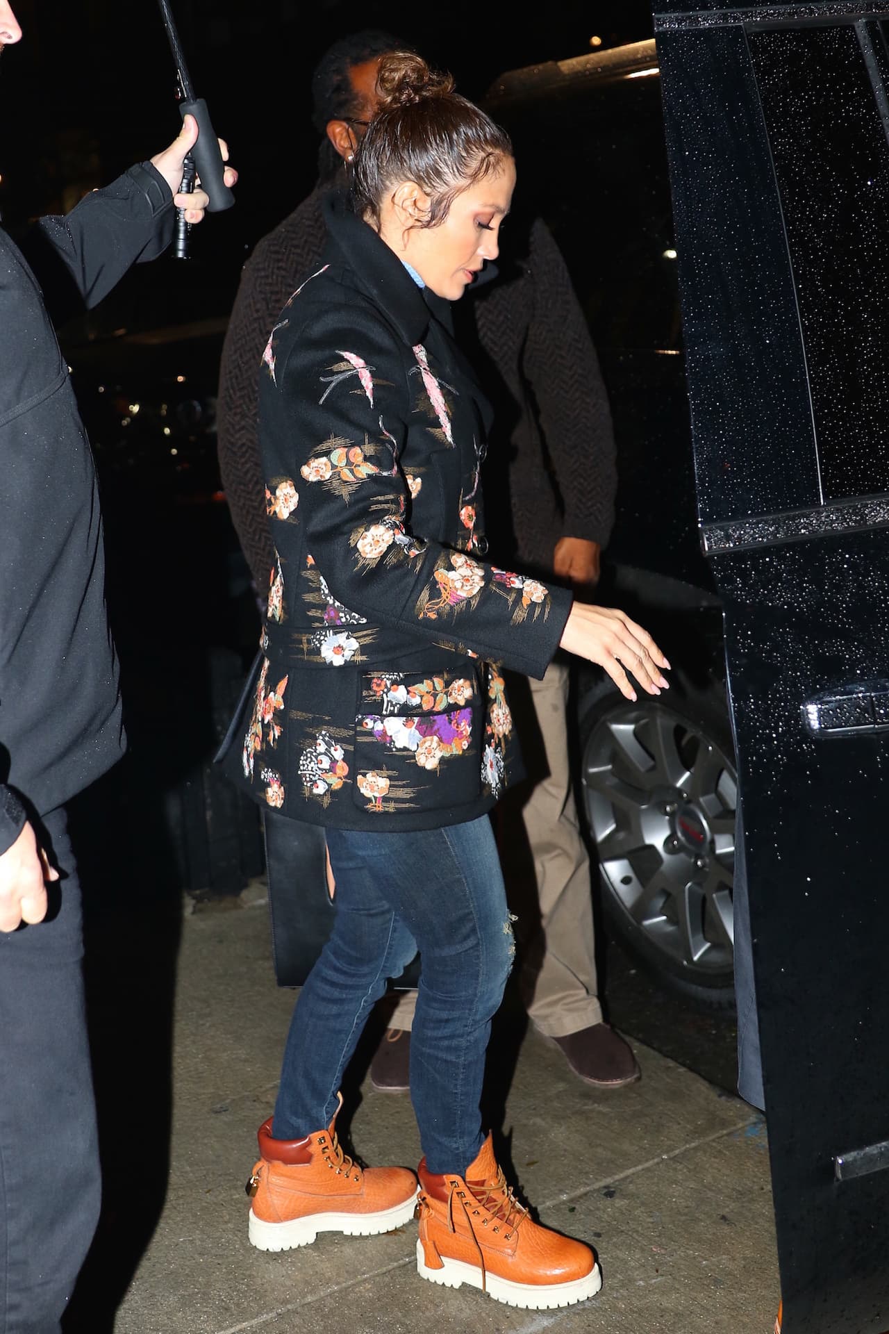 Se retiró con su familia y con una enorme sonrisa.