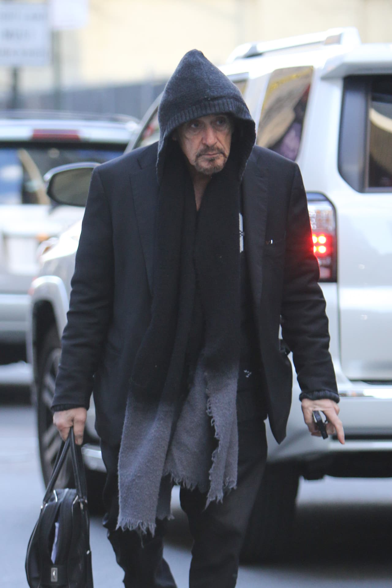 ¿Gargamel? Nooo, es Al Pacino paseando por NY.