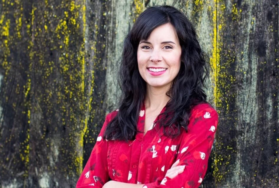 Amenazan a una concejala con fotos suyas en ropa interior y su potente respuesta termina beneficiándola