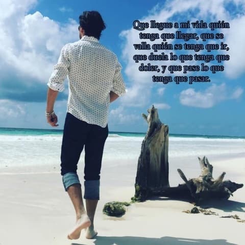 Cristian Zuarez aunque en un principio negó con sus amigos más cercanos la infidelidad, sigue expresando su sentir con frases donde ocupa su propia imagen.