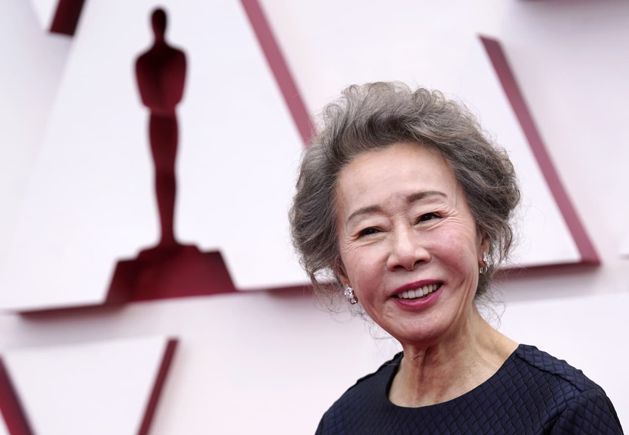 El día de la ceremonia, Youn se coronó sobre Maria Bakalova ('Borat Subsequent Moviefilm'), Glenn Close ('Hillbilly Elegy'), Olivia Colman ('The Father') y Amanda Seyfried ('Mank').