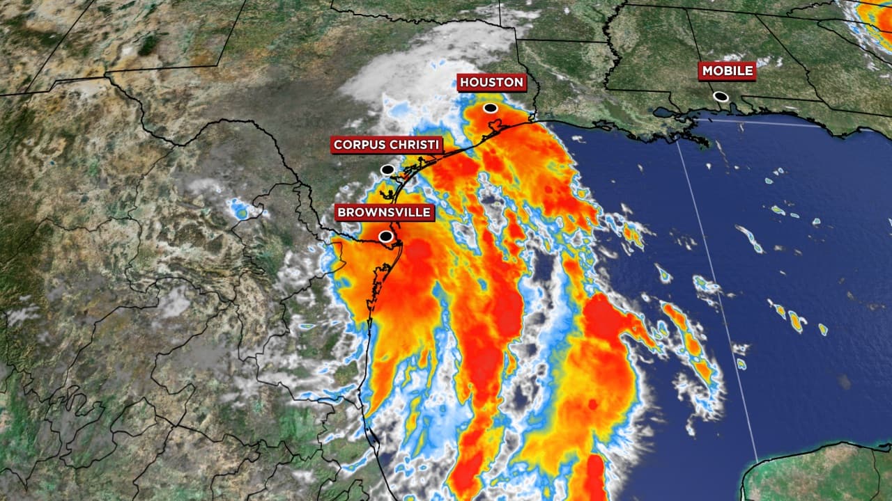 Texas emite declaración de desastre para más de 50 condados ante la llegada de sistema tropical
