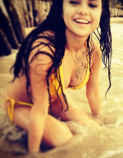 ¡Tan bonita! Lo único malo es que a veces su exitosa carrera se ve opacada por el chisme.