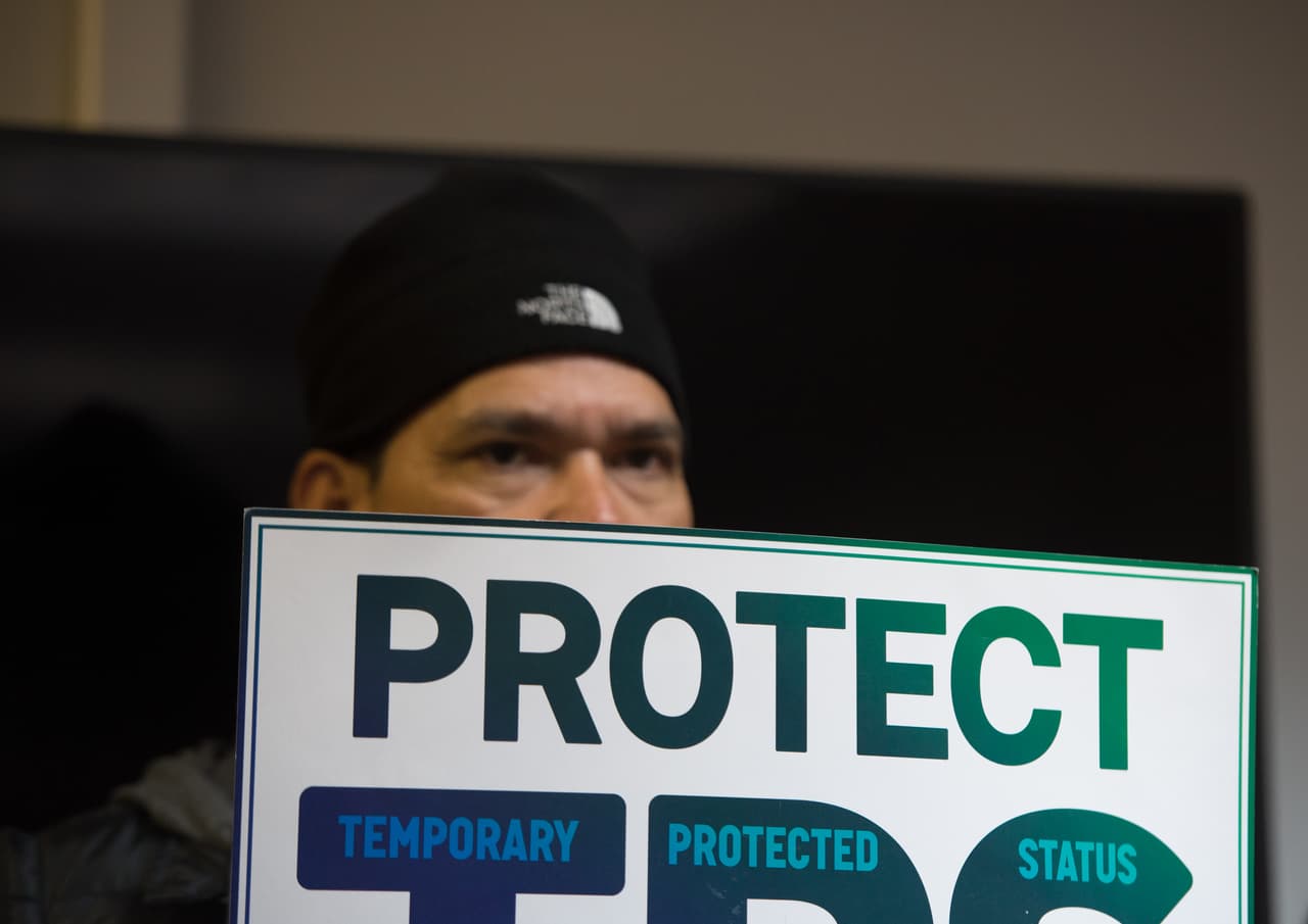 Drama personal y colectivo: cómo un empresario salvadoreño y sus empleados pueden perderlo todo cuando se queden sin TPS