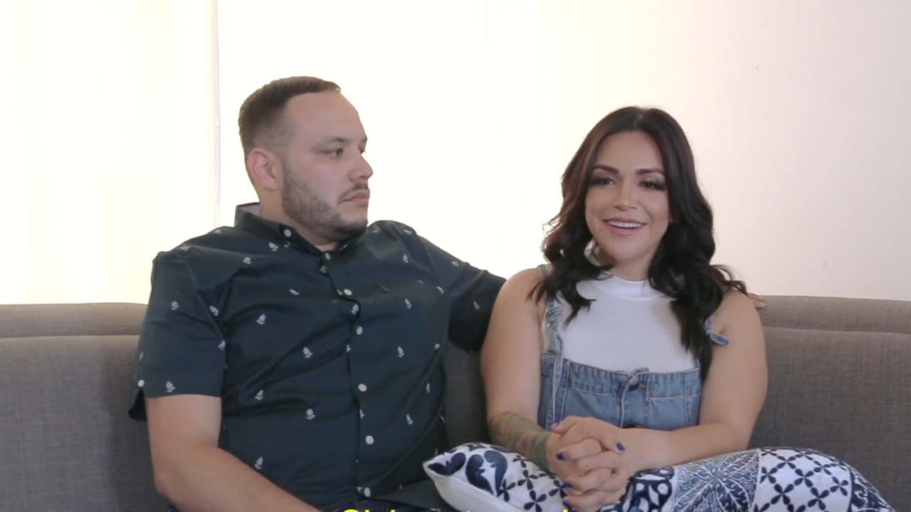 A través de un video publicado en 
<a href="https://www.univision.com/famosos/jacqie-rivera-hace-intimas-revelaciones-sobre-su-embarazo-y-su-actual-relacion-con-su-esposo-mike-campos-video">YouTube</a>, también anunció que estaban 
<b>esperando otro bebé</b> y tenía un mes de gestación. Desde entonces, comenzó a documentar el embarazo en su canal.
<br>