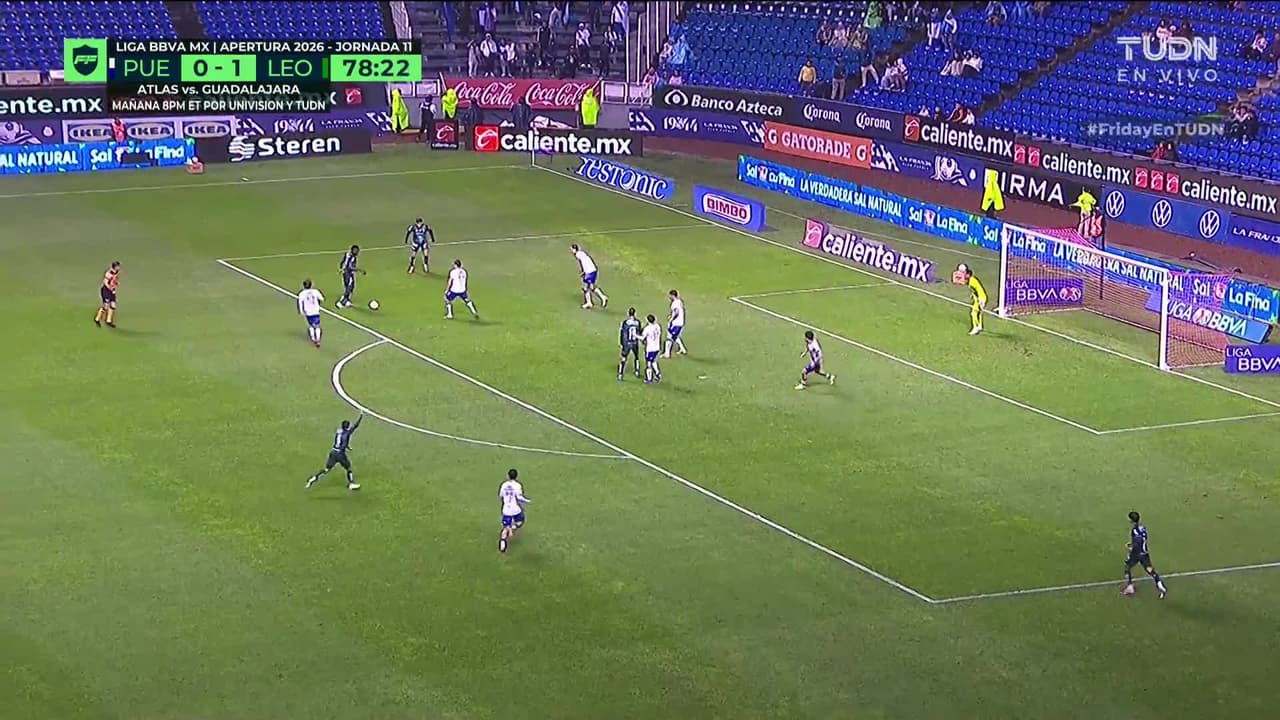 ¡Era un golazo de León! El travesaño vuelve a negarle el segundo a la Fiera