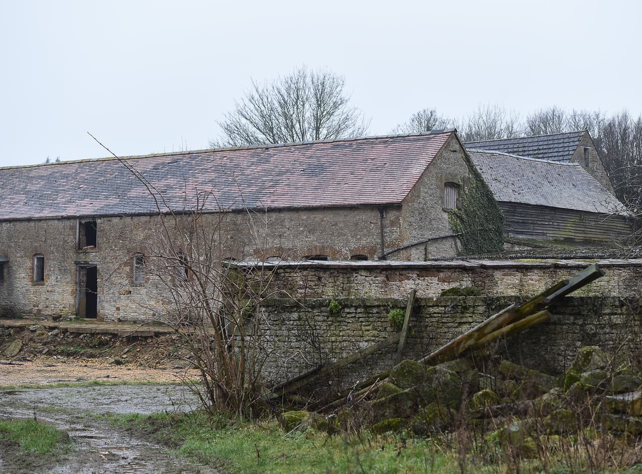 Aunque no se podrán mudar de inmediato, ya que está desordenada y tiene mucho lodo, según un residente local declaró al periódico Metro, en el Reino Unido.
<br>