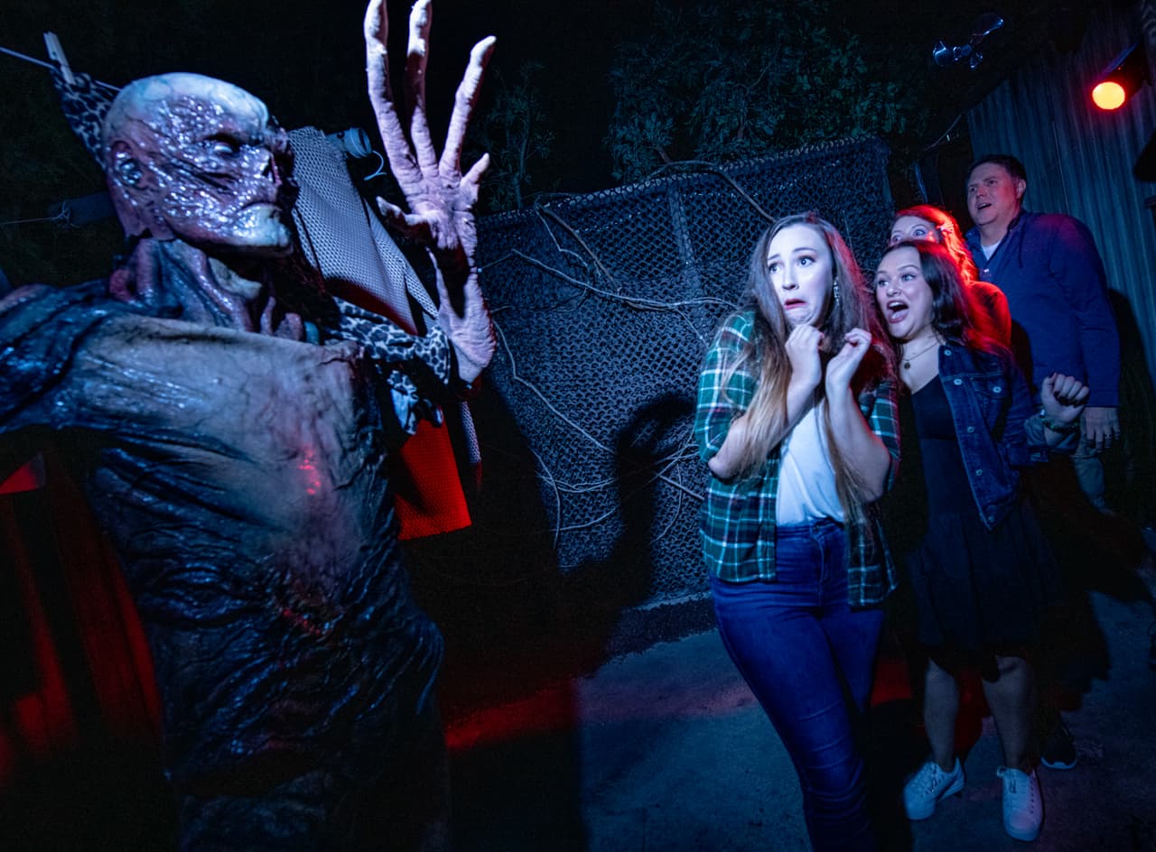 <h2 class="cms-H2-H2">Stranger Things</h2>
<br>Necesitarás a tu equipo para resistir la espantosa maldición de Vecna. Como Eleven, ahora tienes la oportunidad de detenerlo de una vez por todas.