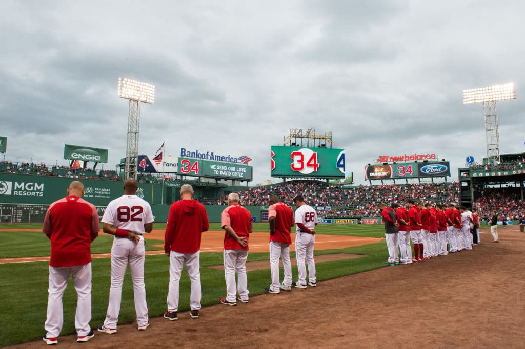 Ortiz viajó de Boston a Santo Domingo el 5 de mayo, para inscribir a su hijo adolescente, una promesa del béisbol, en una de las academias para futuros astros en el país caribeño, dijo el amigo. “Big Papi” quería también supervisar el funcionamiento de su fundación, que auspicia cirugías para niños enfermos, y firmar un acuerdo publicitario de habanos.