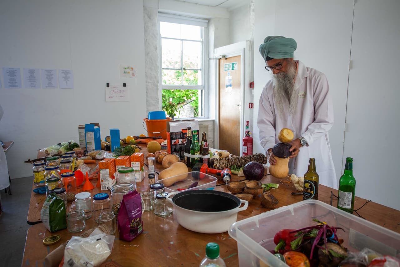 Regularmente los utilizas para ensaladas, platos fuertes y sopas; ahora las zanahorias, nabos y otras verduras comunes emiten sonidos muy armónicos.