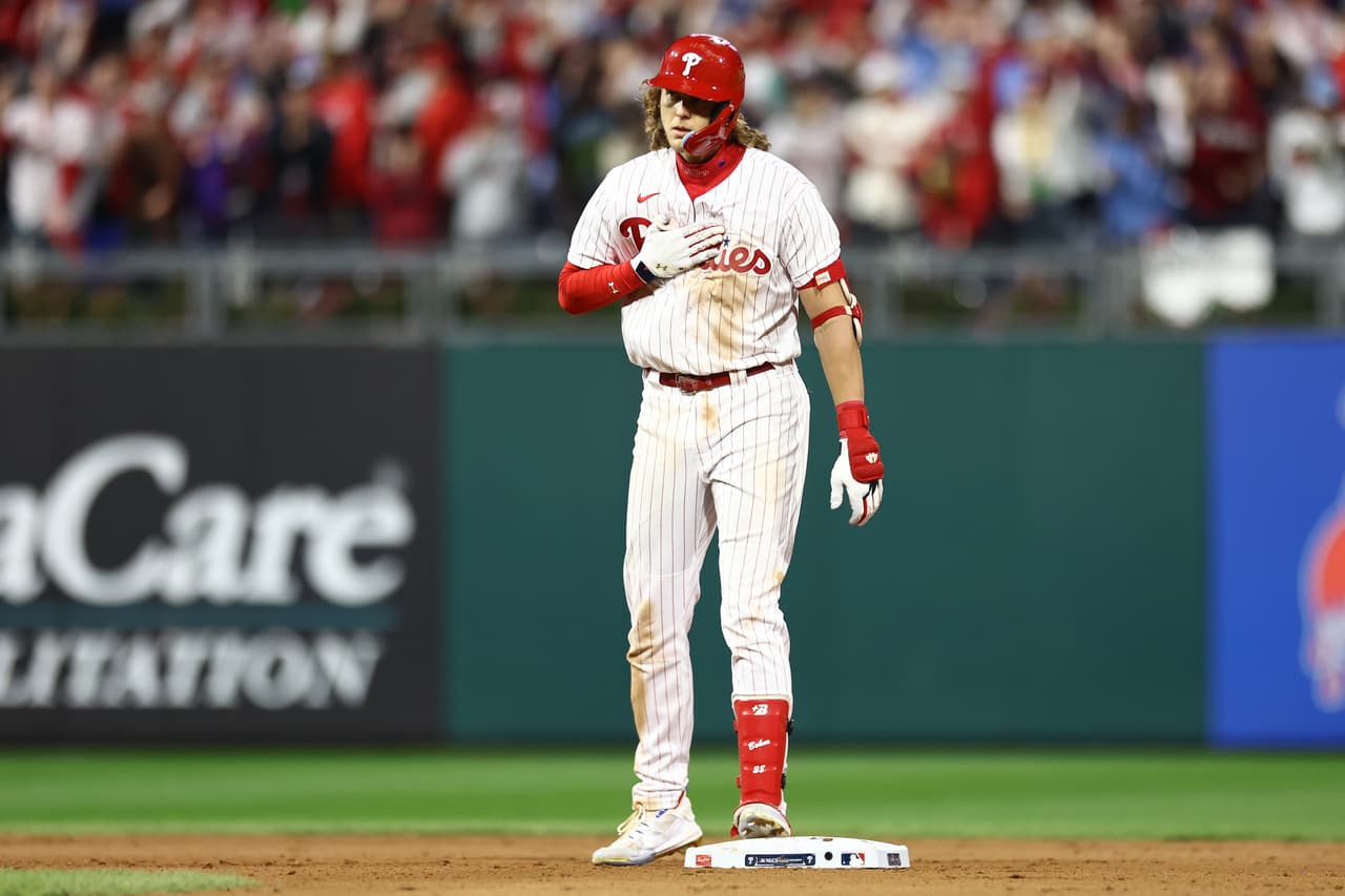 10:29 -- Bohm conectó doble al centro, Harper anotó y Schwarber anotó. Los Phillies lideran 8-0