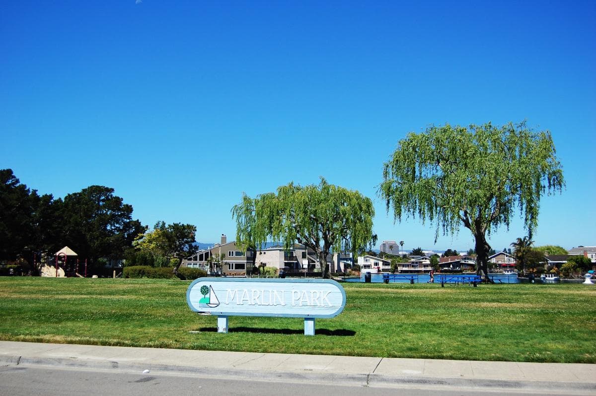 8. 
<b>Marlin Park en Foster City ubicada en el condado de San Mateo: </b>Esta es la tercera playa de este condado en la lista. “Lamentablemente, el área de Foster City y el condado de San Mateo en su conjunto se han visto afectados por la mala calidad del agua en los últimos años”, según el 
<a href="https://healthebay.org/beachreportcard2021/" target="_blank">reporte</a>.