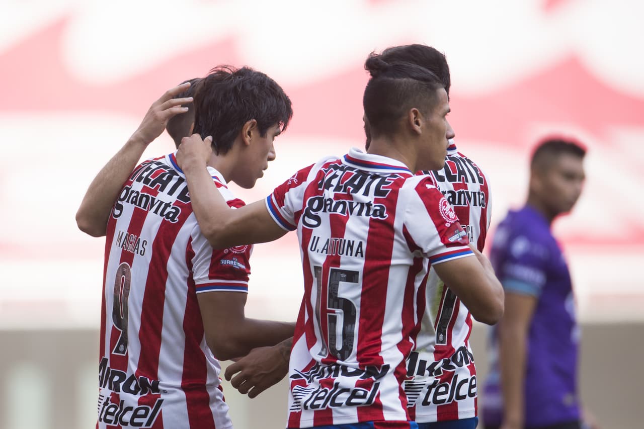 Francisco Palencia explota tras derrota ante Chivas: "Los árbitros marcan lo que quieren"