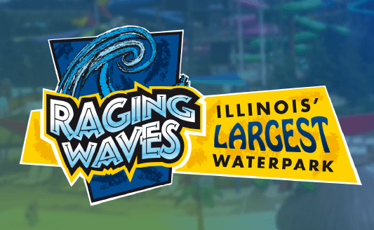 Disfruta en familia el parque acuático Raging Waves