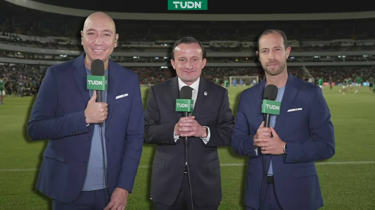 Mikel Arriola revela lo que platicó con Portugal rumbo al partido en marzo