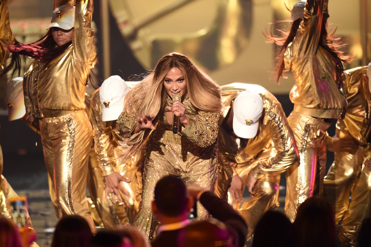 Jennifer López durante su participación en los MTV Video Music Awards 2018.