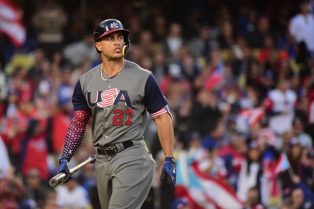 Giancarlo Stanton terminó el partido con 2 hits en 5 turnos y una carrera producida.