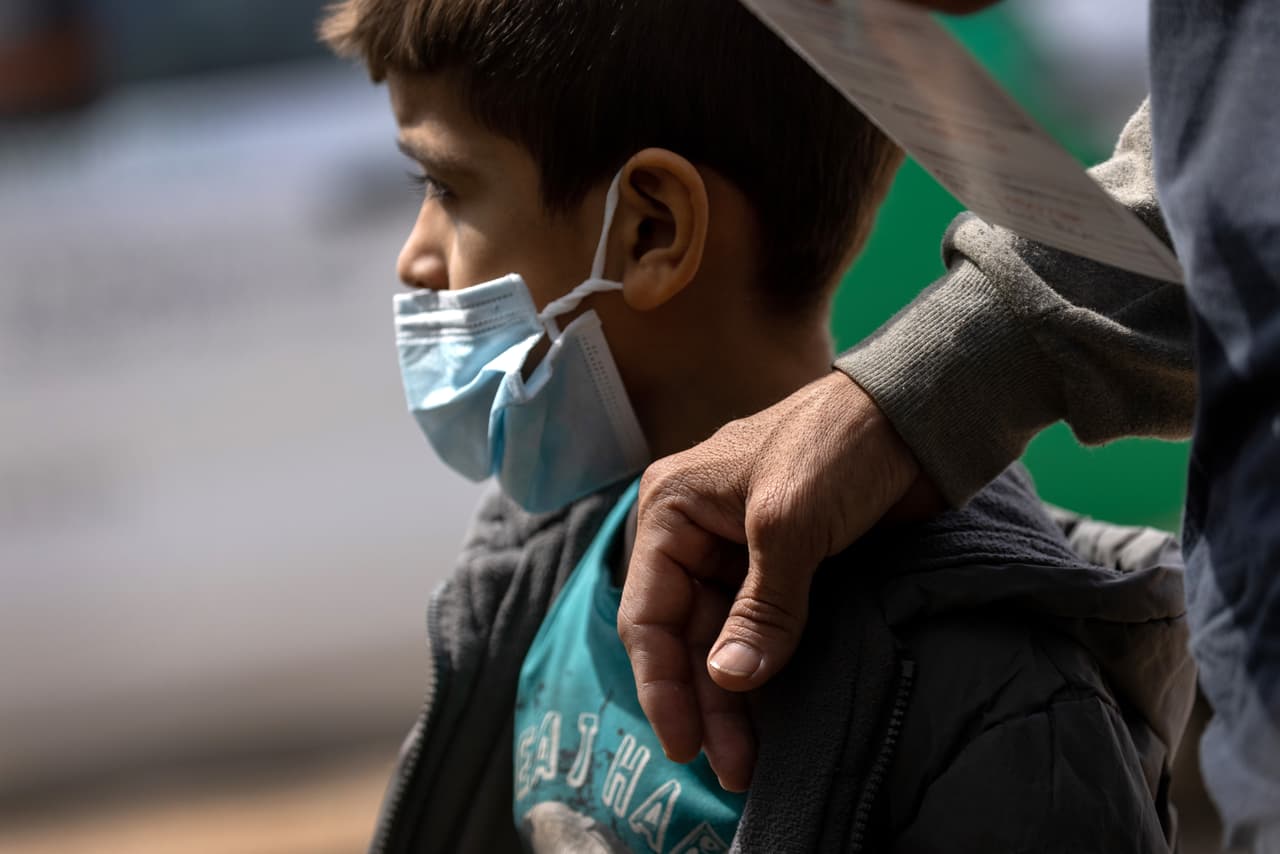 <b>“El crédito por hijo es un crédito que se permite reclamar en la declaración de impuestos para el año 2020</b> que es lo que se está declarando este año. El crédito es de $2,000, pero hay que recordar que un crédito reduce la cantidad de impuestos adeudado”, dice Anabel Márquez, portavoz del Internal Revenue Service (IRS).