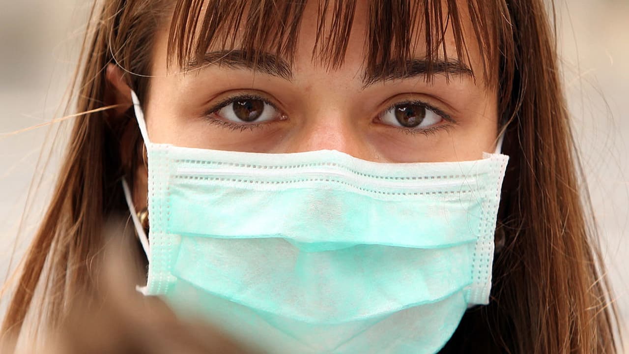 El 
<a href="http://publichealth.lacounty.gov/phcommon/public/media/mediapubhpdetail.cfm?prid=3240" target="_blank">Departamento de Salud del condado de Los Ángeles</a> informó este jueves que la 
<b>transmisión comunitaria del <a href="https://www.univision.com/temas/coronavirus">coronavirus</a> ha pasado de ser "moderada" a "substancial"</b> basado en el aumento de casos de covid-19 que se han reportado diariamente en la última semana.