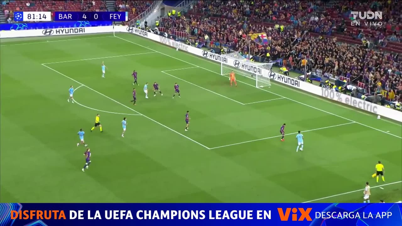 ¡SE ROMPIÓ EL CERO! Feyenoord descuenta ante un Barça que sufre tras un error en defensa