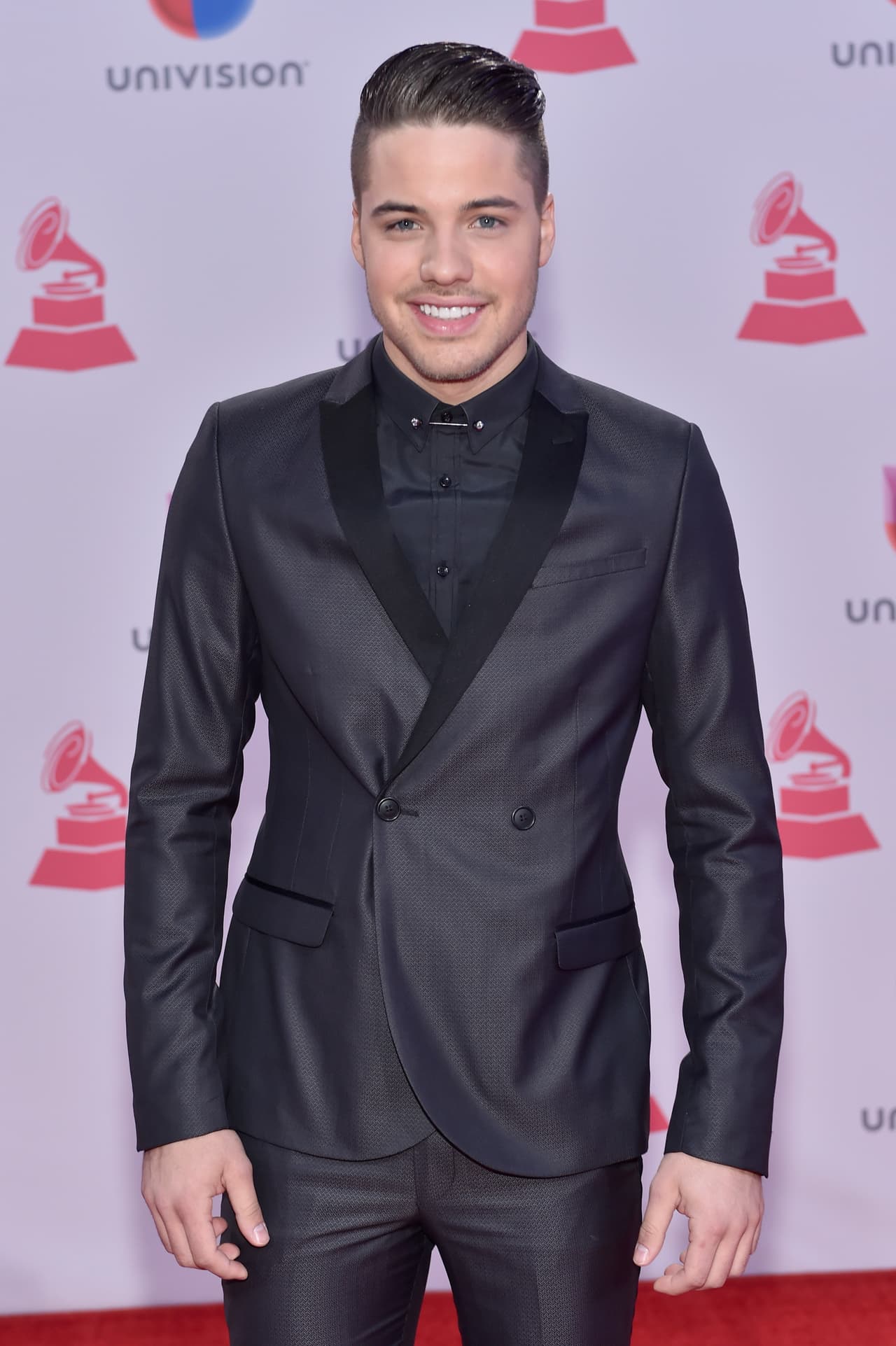 Obviamente, William Valdés tenía que ser de los primeros en la alfombra.