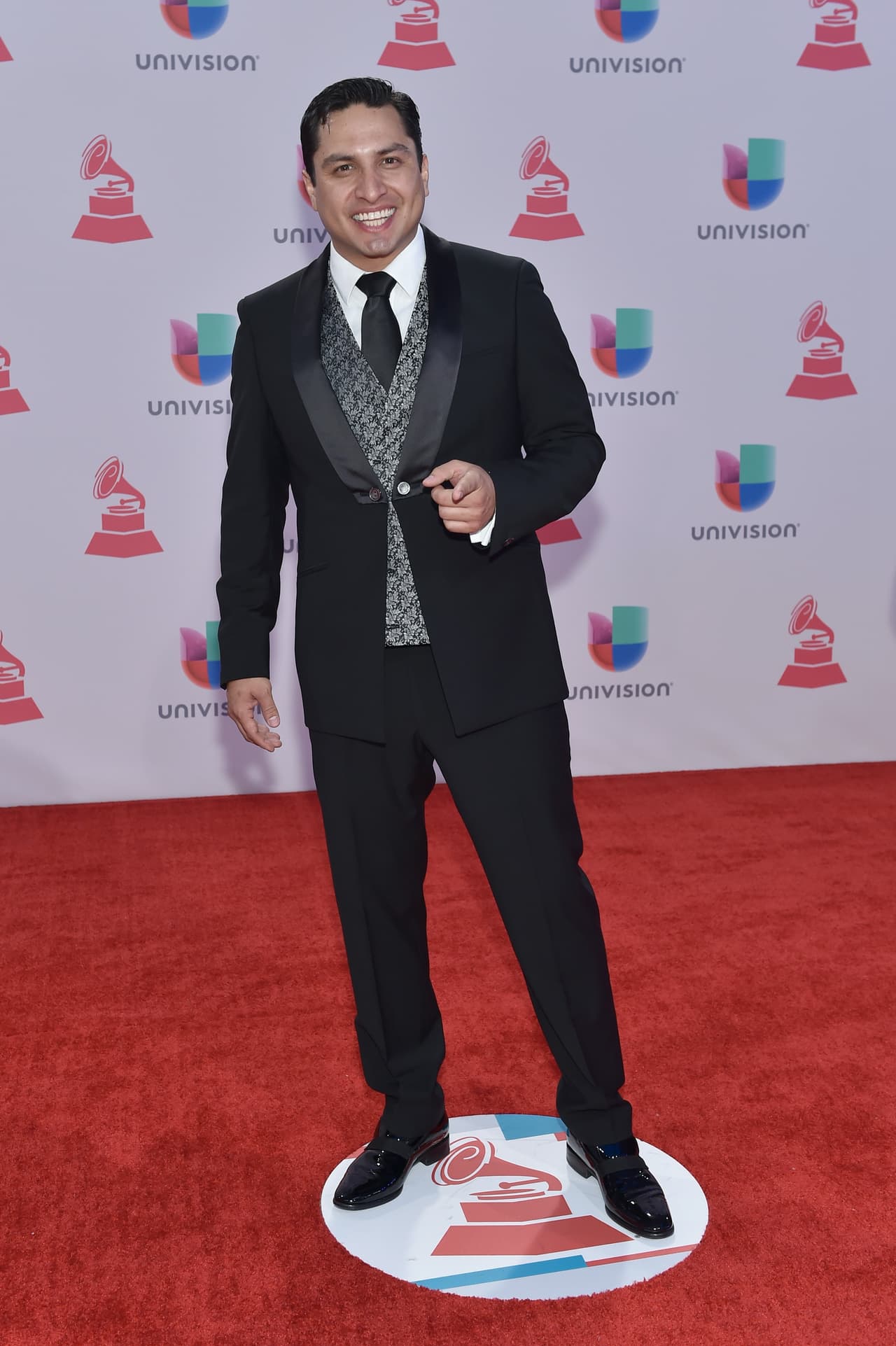 Julión, sumamente sexy.