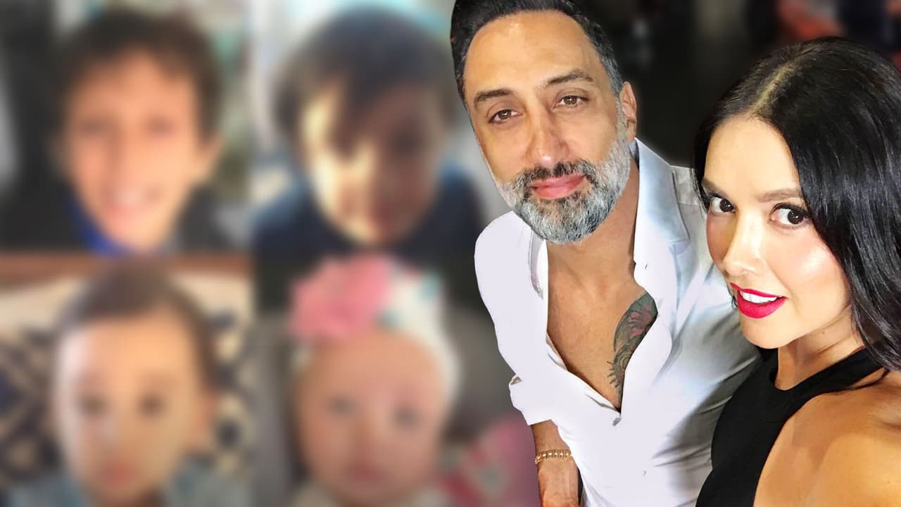 Hasta ahora no queda claro si los tres menores son hijos de la misma madre, con quienes los procreó antes de su relación con la actriz. Se sabe que residen en Australia, tierra natal de George Seely y en donde actualmente vive. 
<br>