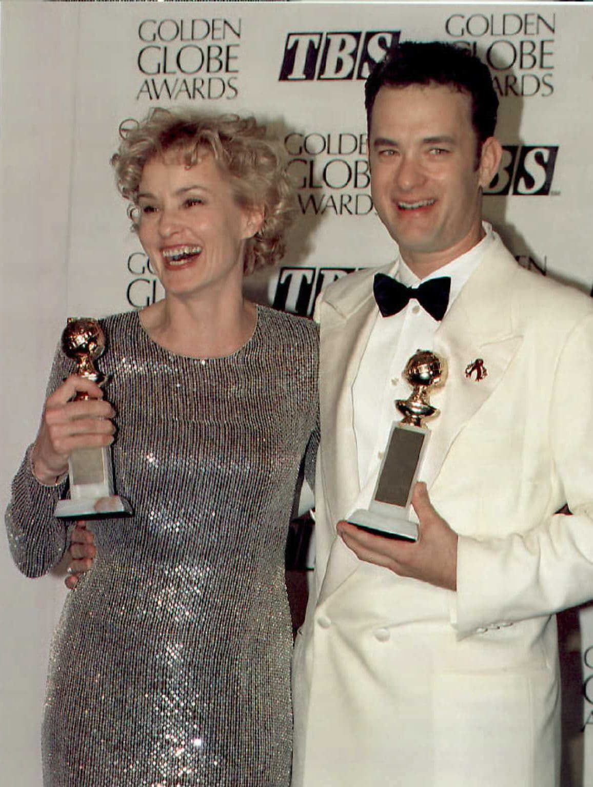 Tom Hanks y Jessica Lange, victoriosos por 'Blue Sky' y 'Forrest Gump', hazaña que repetirían en el Oscar.