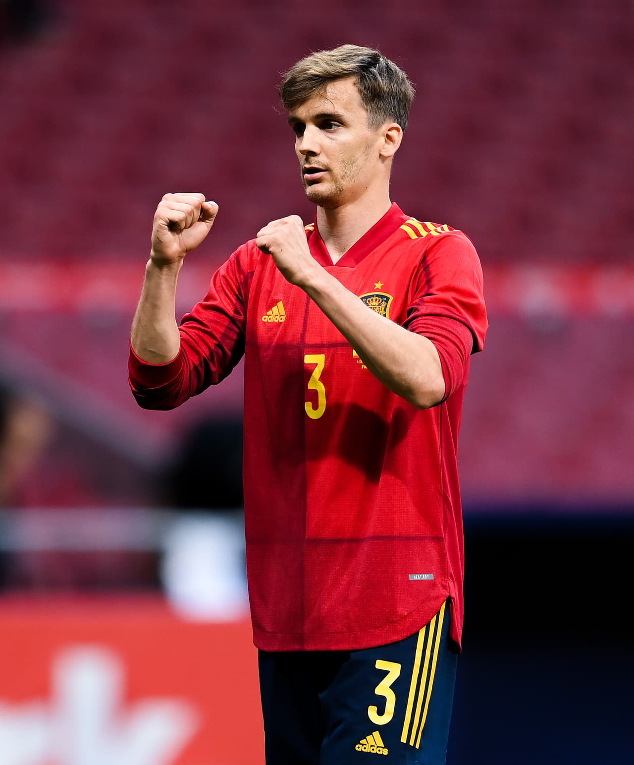 Diego Llorente da positivo en pruebas de COVID-19 con España