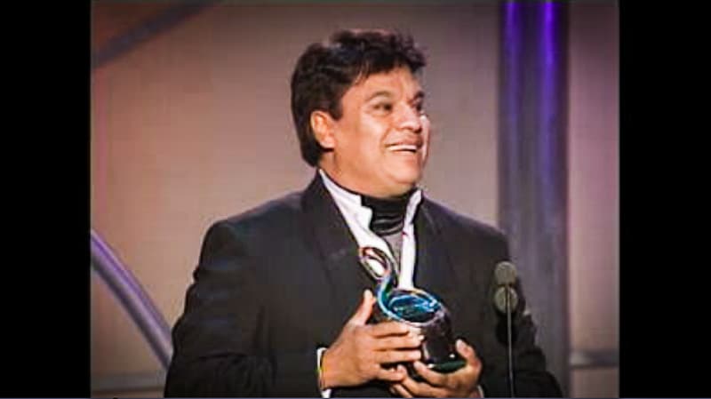 Juan Gabriel y Rocío Dúrcal obtuvieron el premio a Grupo o Dúo Pop del Año y al Álbum del Año en la categoría Regional Mexicana por el disco 'Juntos otra vez'.