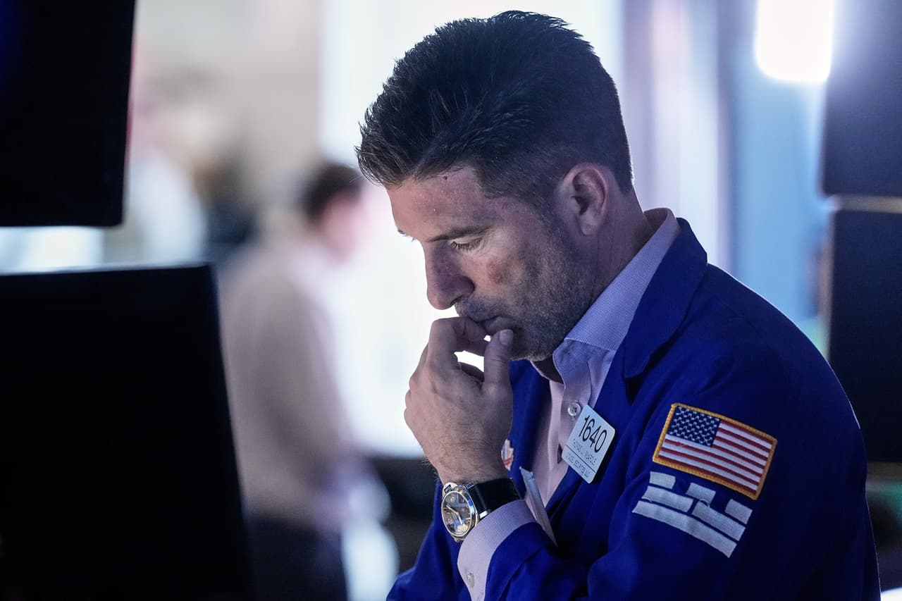 Wall Street cierra con cautela tras anulación de los aranceles de Trump; así terminaron la semana las acciones estadounidenses 