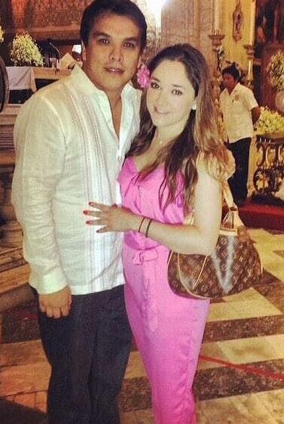 La actriz llegó al altar en 2013 y en 2016 firmó su divorcio. Sherlyn aseguró que fue la distancia la que terminó con su matrimonio: "Me fui enfocando más en mi trabajo y él se fue enfocando más a lo suyo, y de pronto las distancias se empezaron a hacer más largas", detalló para 
<a href="https://www.youtube.com/watch?v=LJwUd6YCQO0">Despierta América</a> en diciembre de 2015.