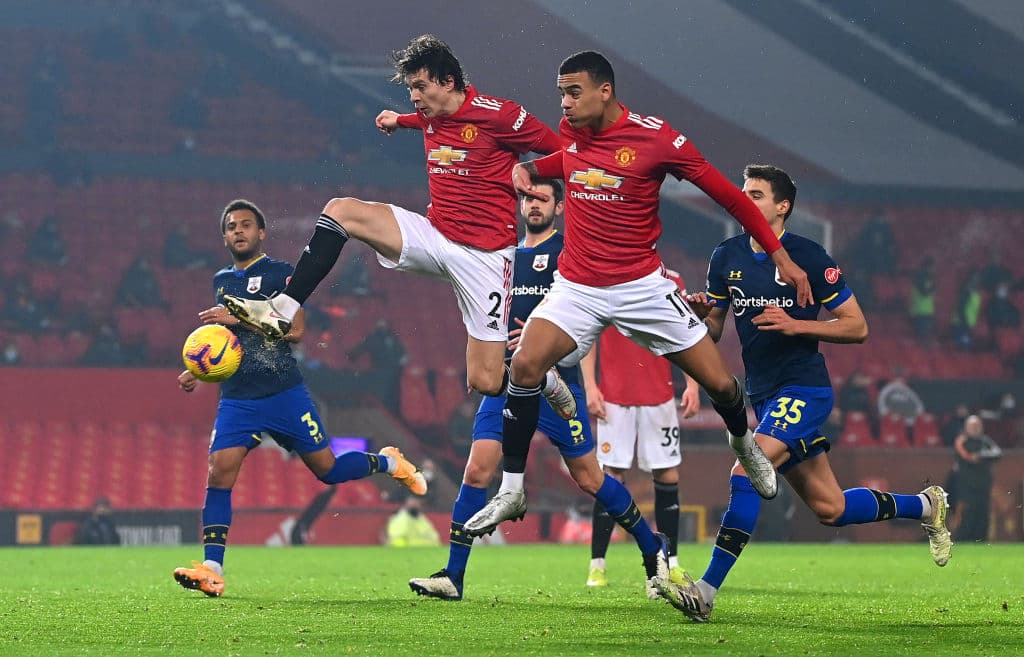 Manchester United aplastó al Southampton 9-0. Los ‘Red Devils’ igualaron al Manchester City con 44 unidades en la cima de la justa. Southampton se queda con 29 puntos.