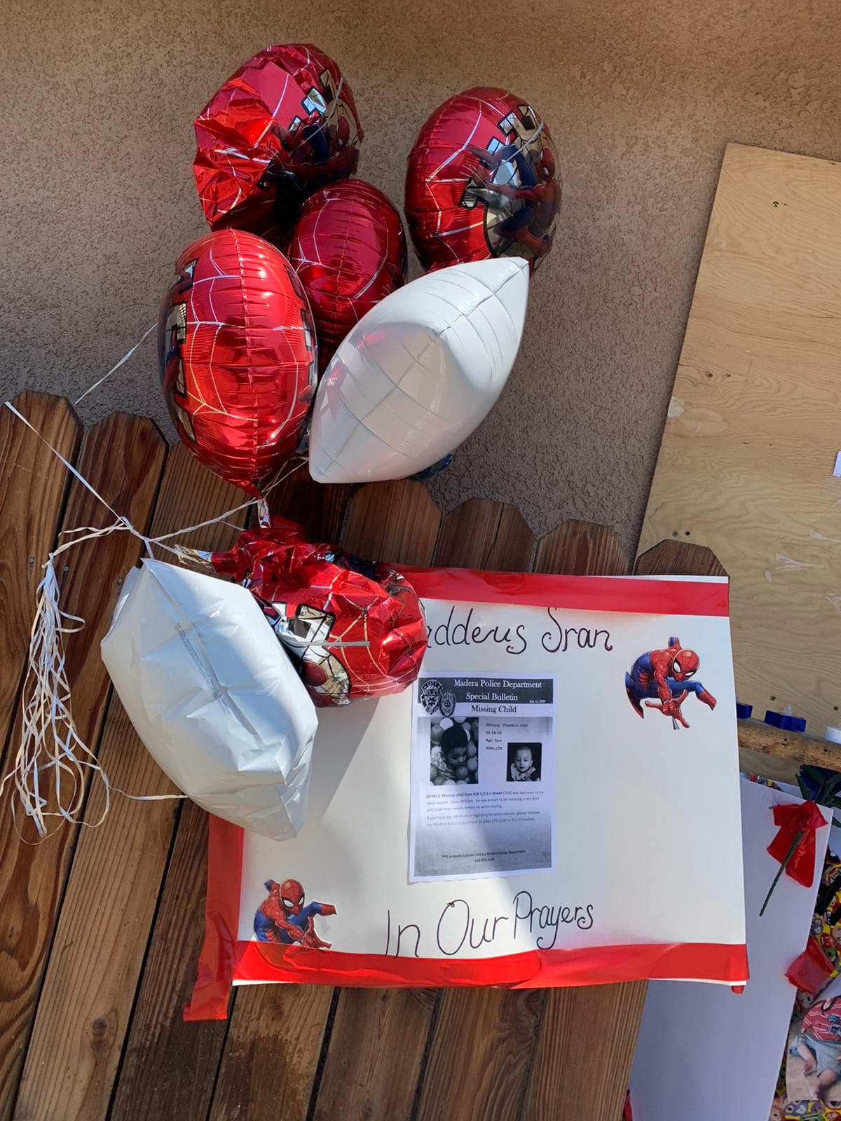 <b>"Da un poco de miedo saber que estaban aquí personas que son malas. Tiene que tener cuidado con los hijos de uno porque, no se sabe qué personas rentan cerca de uno" </b>dijo Emeraldo Espinoza, quien vive al lado de la casa donde fue visto por última vez el pequeño Thaddeus.