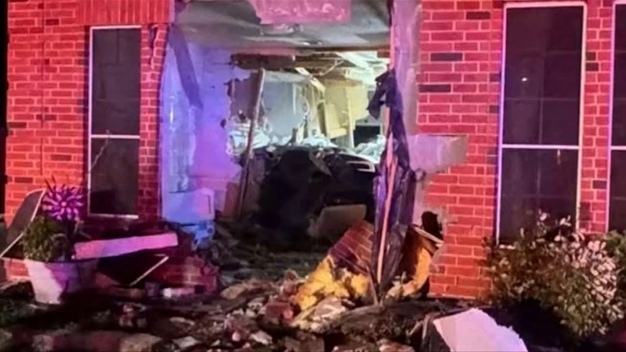 "Yo creí que explotó el gas": El testimonio de la hija de Martha Ávila tras el fatal choque de un Tesla en Texas