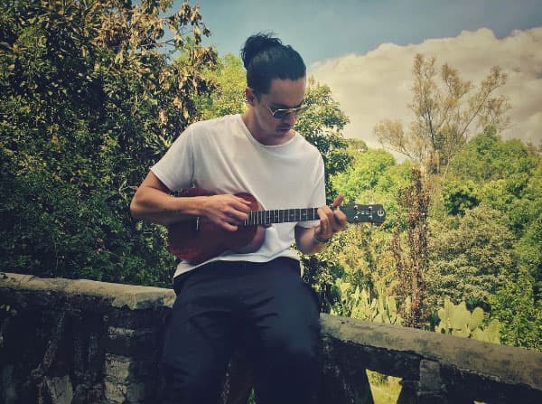 Aunque de vez en cuando publicaba pistas de que estaba muy enamorada.