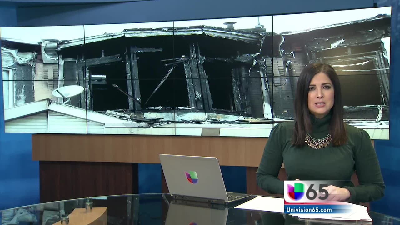 Incendio consume tres residencias en Kensington