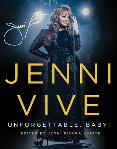 En el libro, que lleva por nombre 'Jenni Vive, Unforgettable, Baby!', los fans pueden encontrar material fotográfico, así como cartas y notas que le dejaba a su familia y amigos.