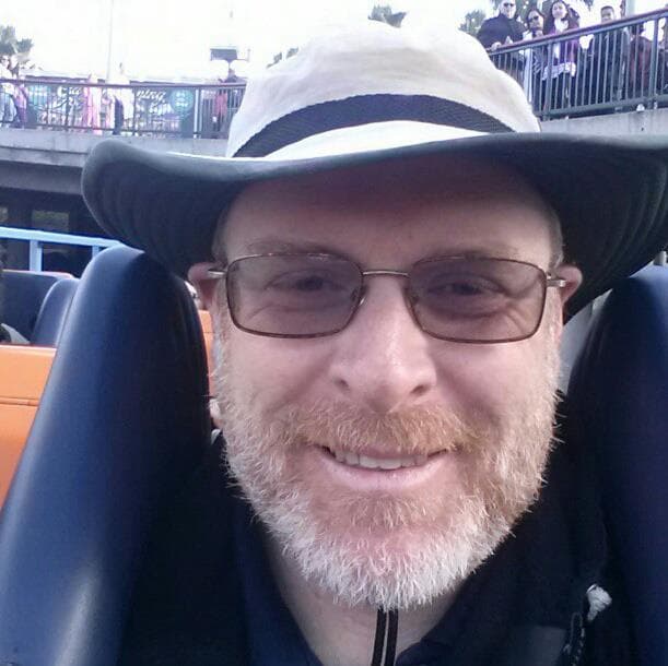 Jeff Reitz tiene 44 años y es un veterano de la Fuerza Aérea de EEUU.