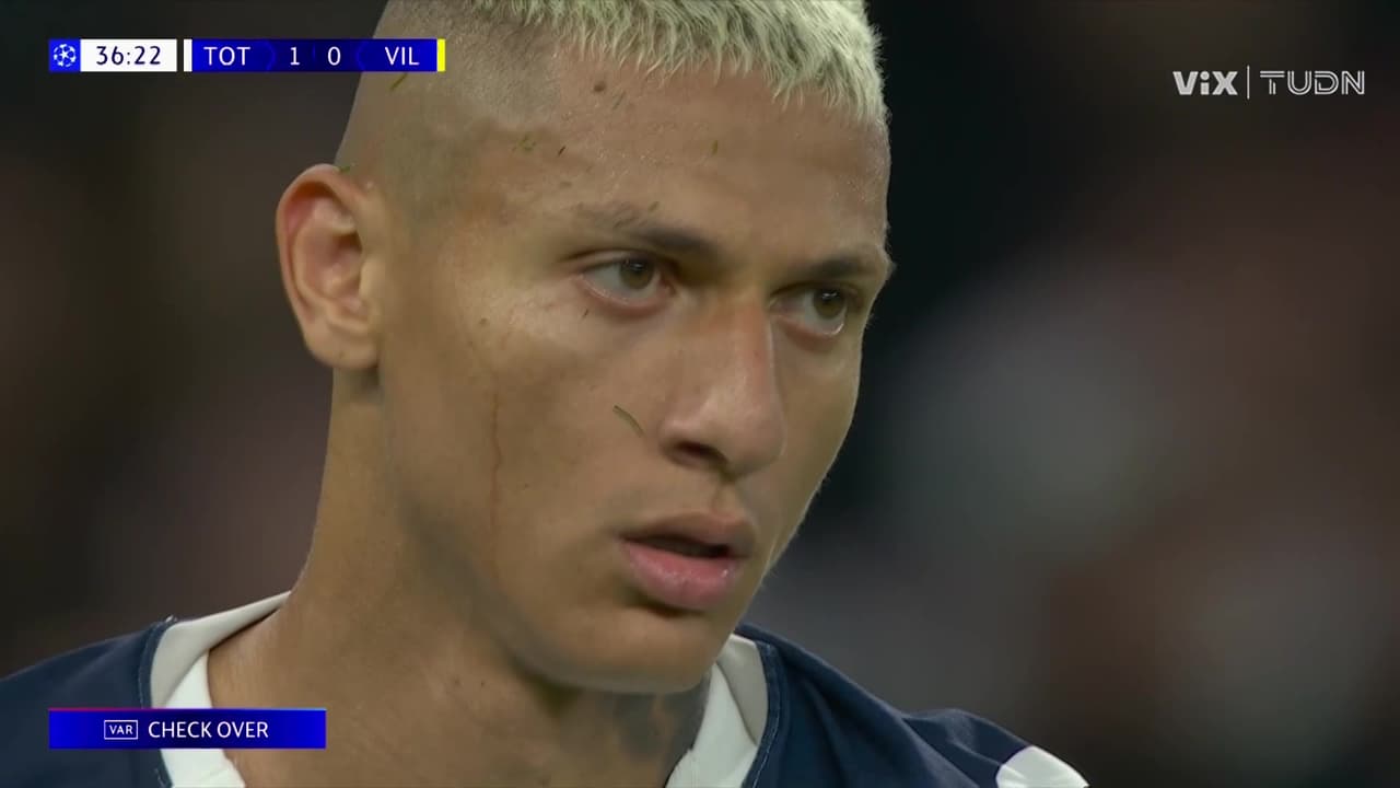 ¡Jugada polémica! ¿Era penal sobre Richarlison?