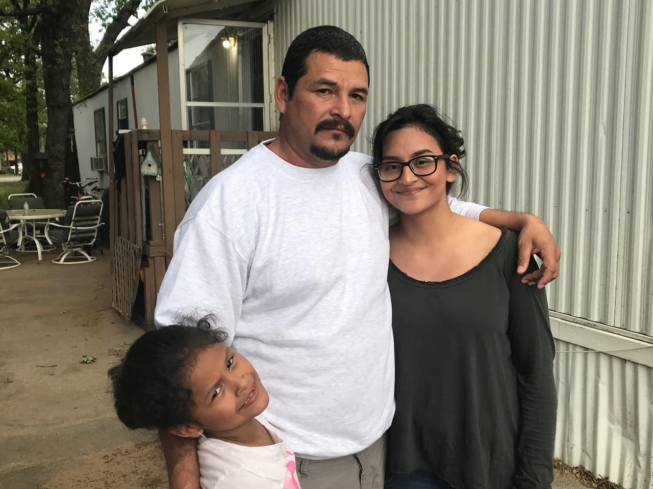 Padre de 7 hijos que estaba al borde de la deportación podrá quedarse en EEUU