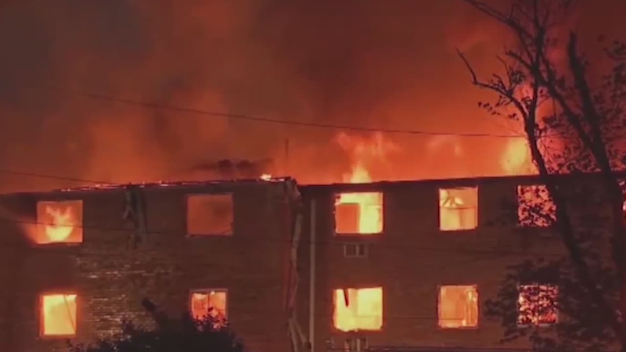 Incendio masivo deja a más de cien personas sin hogar, se reportaron varios heridos 