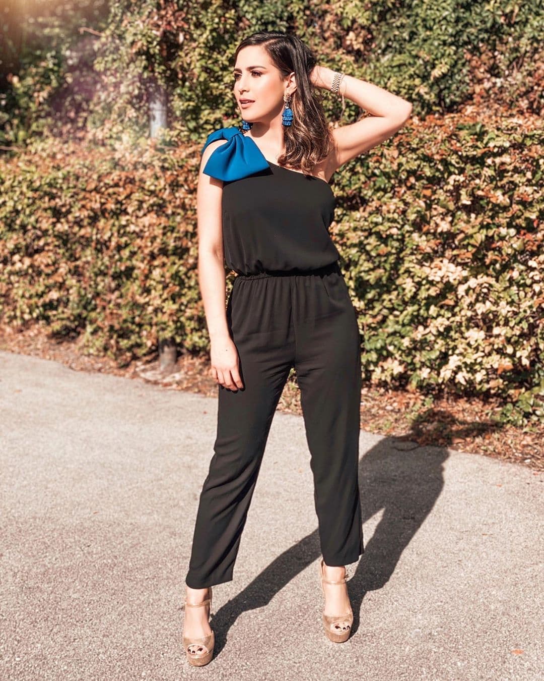 No importa si eres clásica, romántica, atrevida o rebelde, en las redes sociales de Jessi encontrarás el atuendo que vaya con tu personalidad.