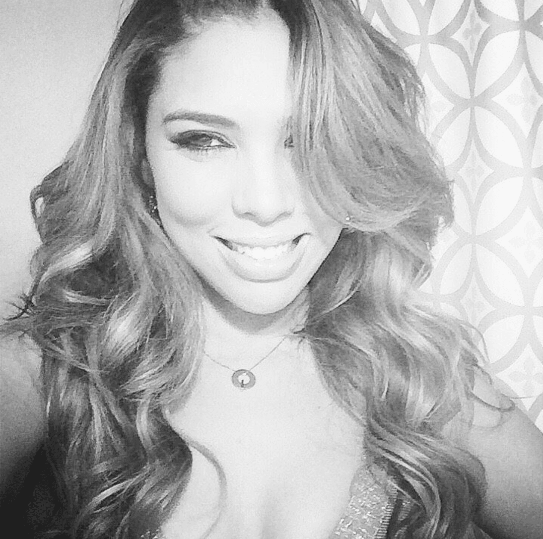 Otra belleza latina que hace pocos días se estrenó como mamá fue Zoila Ceballos.