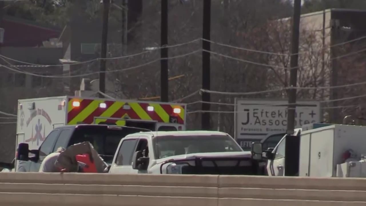 Muere hombre tras choque en I-10, en San Antonio