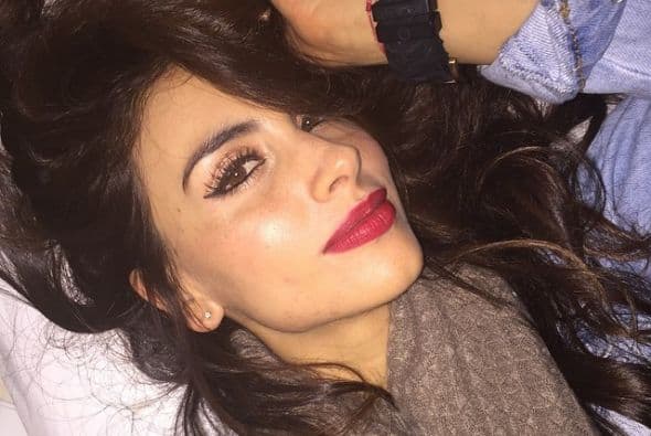 Trabajando o en casa con familia y amigos, los famosos de Univision se la pasaron de lo mejor despidiendo el 2014. ¡A celebrar, como debe ser!