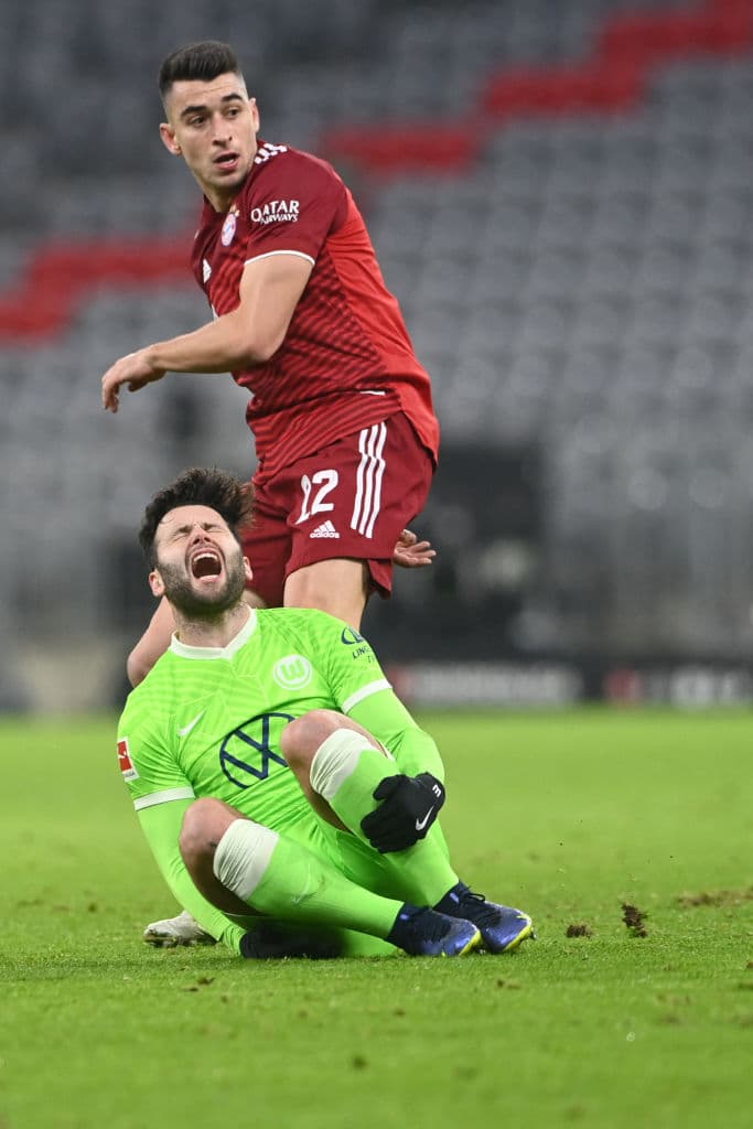 Robert Lewandowski vuelve a marcar, el Bayern esta vez golea 4-0 al Wolfsburg, llegan a 43 unidades y son lideres solitarios en la Bundesliga.